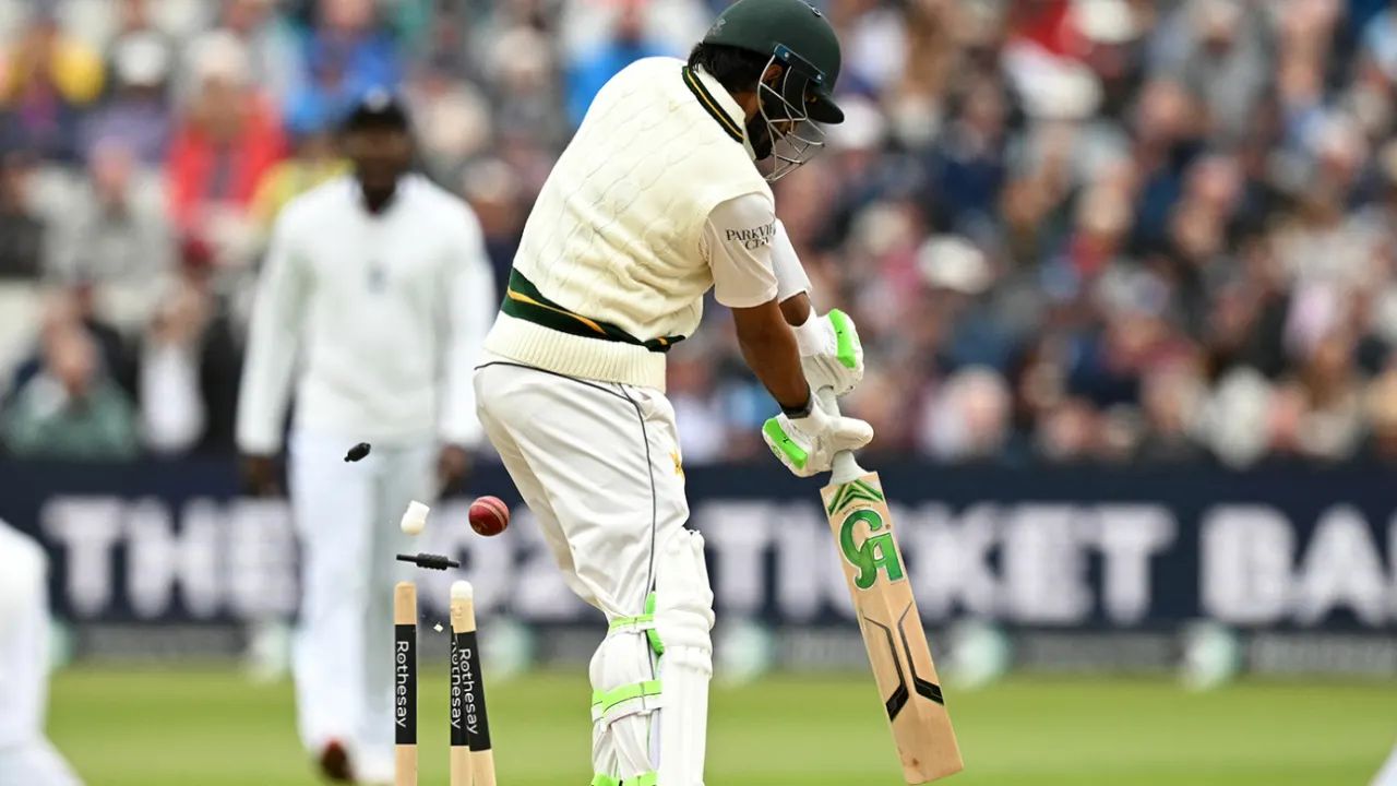 Babar Azam’s Domestic Return: Big Crowds, Fleeting Stays, and Growing Batting Dilemmas